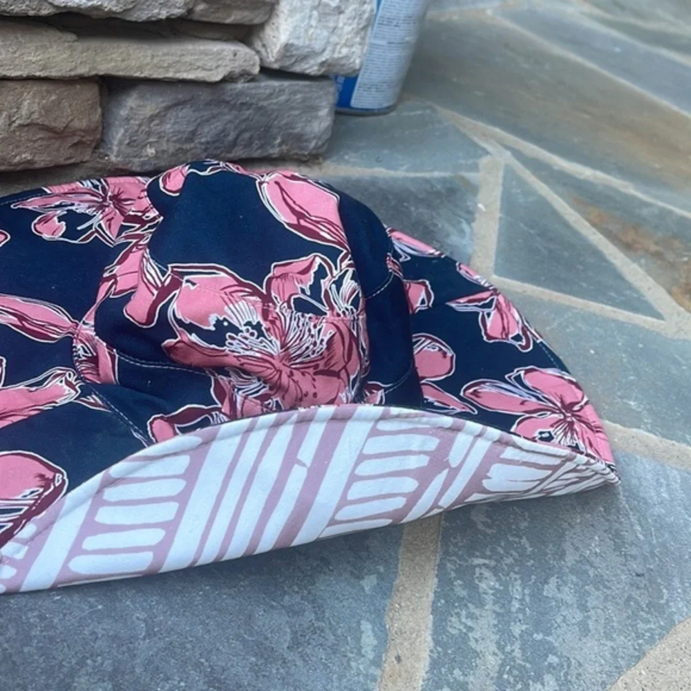 Anthropologie-Reversible Canvas Bucket Hat